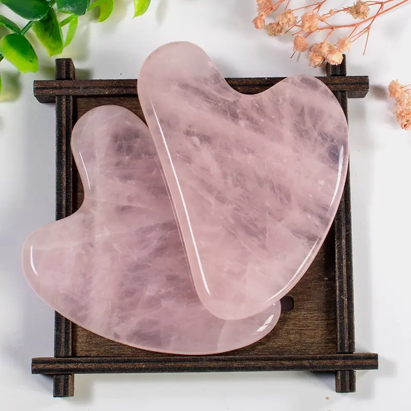 Naturale Cristallo di Quarzo Rosa Cuore di Pietra a Forma di Strumento di Massaggio Del Corpo di Giada Gua Sha Guasha Bordo Raschiando Strumento di Massaggio