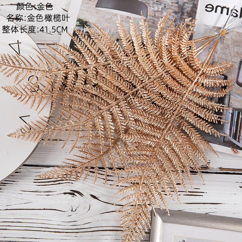 Feuille d'olivier doré