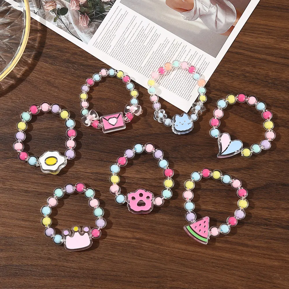 Braccialetti all'ingrosso per bambini braccialetto di perline Color gelatina bracciale cartone animato per ragazze carine regali di compleanno per bambini