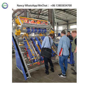 自動ストリングパレットマシン木製パレット釘打機圧縮木製パレット製造機 - Product Image 4
