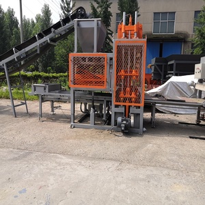 Betonnen Holle Bakstenen Maken <span class=keywords><strong>Machine</strong></span> Massief Baksteen Maken <span class=keywords><strong>Machine</strong></span> Bestrating In Elkaar Grijpende Baksteen Maken <span class=keywords><strong>Machine</strong></span> - Product Image 3