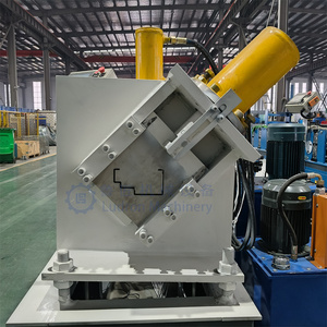 Finestra e porta che fa la macchina cerniere punzonatura taglio alluminio acciaio telaio porta rotolo di formatura produzione di linea macchina - Product Image 3