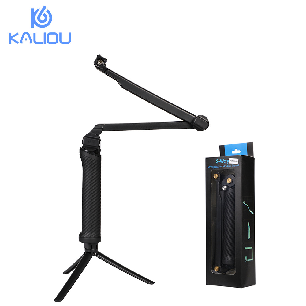 Solid three-fold pole