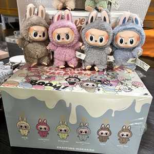 Labubu พวงกุญแจสำหรับทั้งชายและหญิงสุดสร้างสรรค์ของเล่นตุ๊กตาหมีนุ่มนิ่มทำจากพลาสติกอ่อนนุ่มมีคุณสมบัติในการเปลี่ยนหน้าได้อย่างสนุกสนาน - Product Image 5