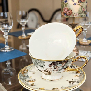 批发陶瓷黄金丛林动物茶杯套装骨瓷咖啡杯套装阿拉伯优质骨瓷