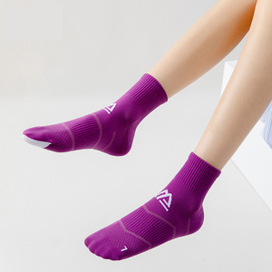 High Quality Men's Anti-Slip Cotton Soccer <strong>Socks</strong> Non-Slip Crew <strong>Style</strong> Logo Bottom Body Cuff for Autumn Football Sport Grip <strong>Socks</strong> - Product Image 2