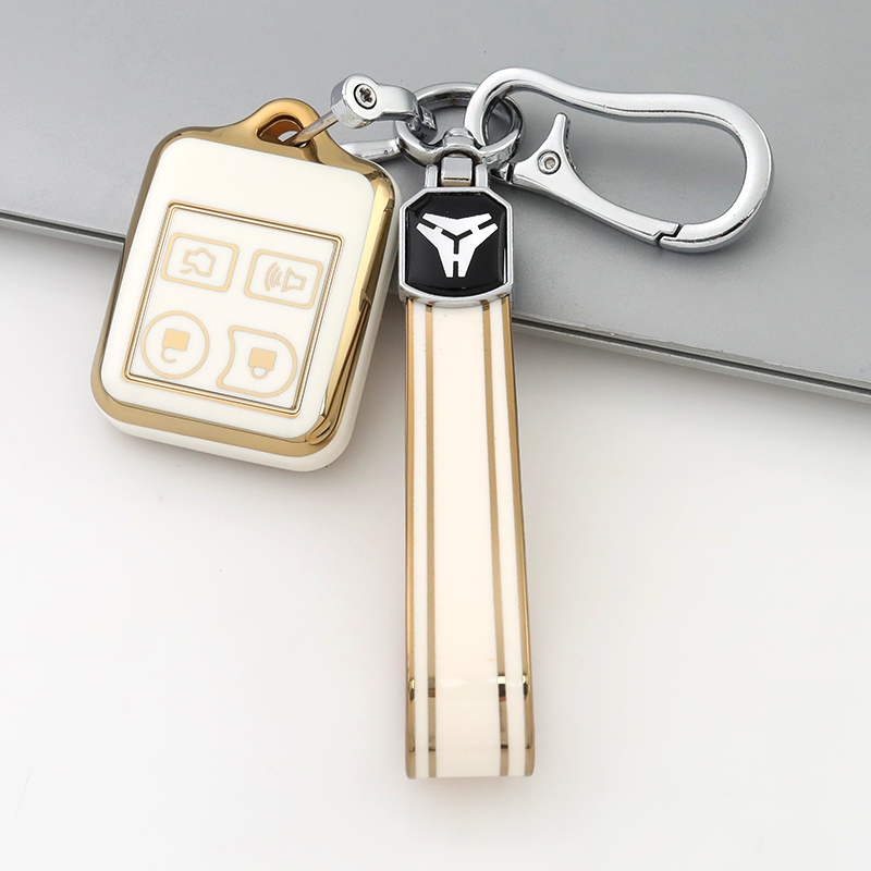 4 Button White + Keychain