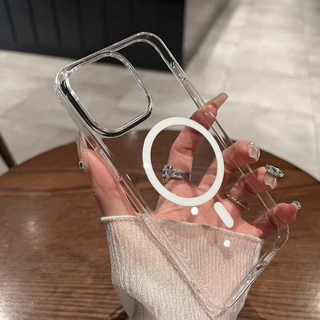 Transparent with mag safe