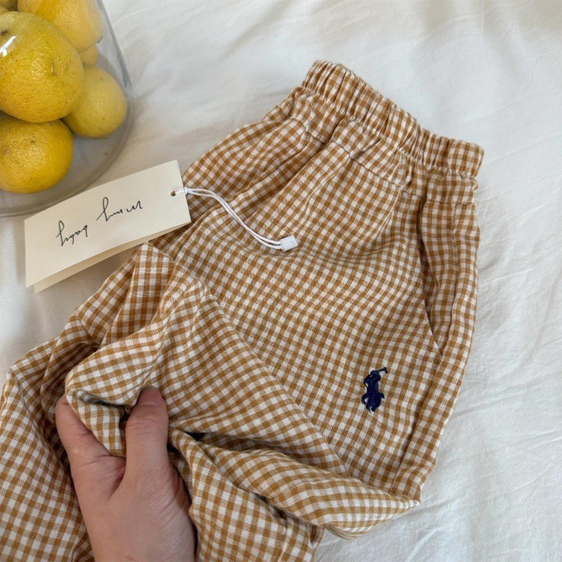 Yellow grid