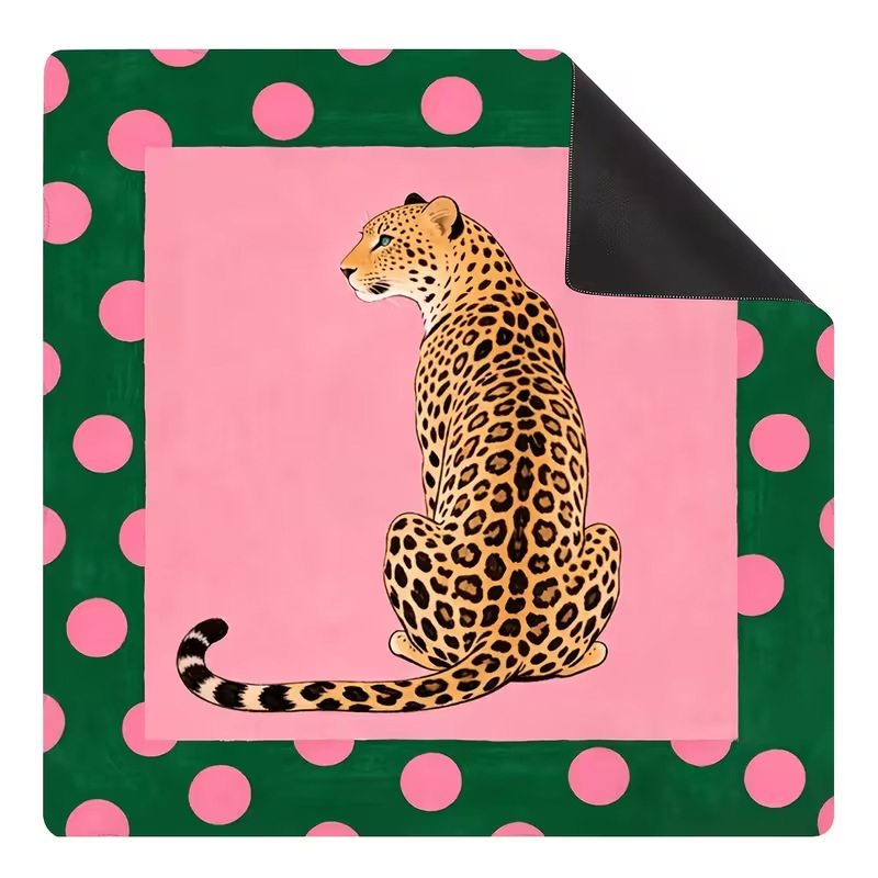 Leopardo de puntos rosados