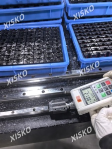 Venta directa de fábrica Tipo de carga pesada Bloques deslizantes lineales cuadrados Bloques de riel de guía lineal LMT25A para máquina CNC - Product Image 6