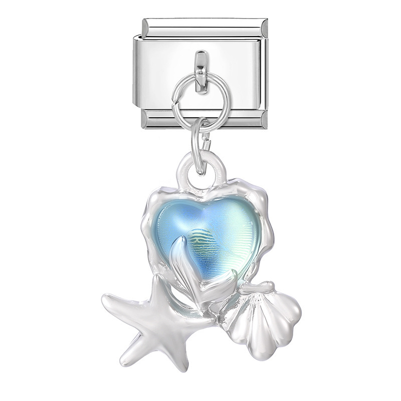 Pendentif base acier-coeur bleu