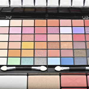 Private Label Cosmetic Box <strong>Factory</strong> Wholesale Make <strong>up</strong> Kit Makeup <strong>Sets</strong> Make <strong>up</strong> Kit - Product Image 3