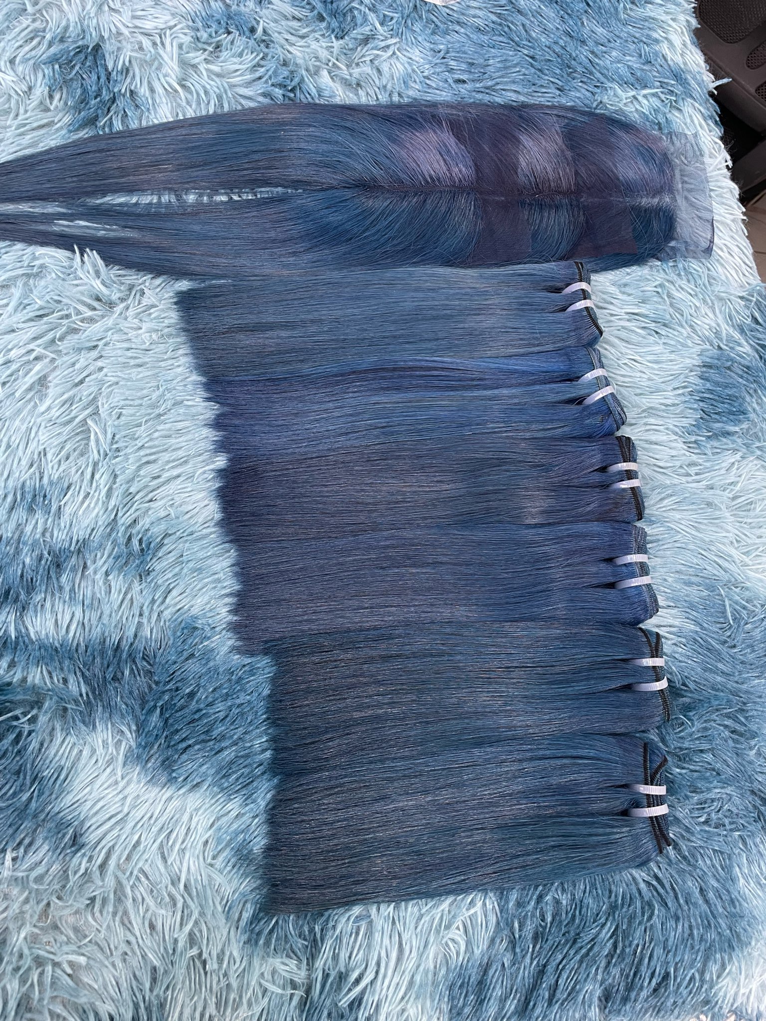 # น้ำแข็งสีฟ้า