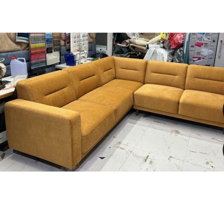 สีเหลือง