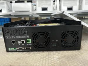 インバータ110V 220v 380V高品質ハイブリッドソーラーインバータ精密出力様々な負荷に適しています - Product Image 2