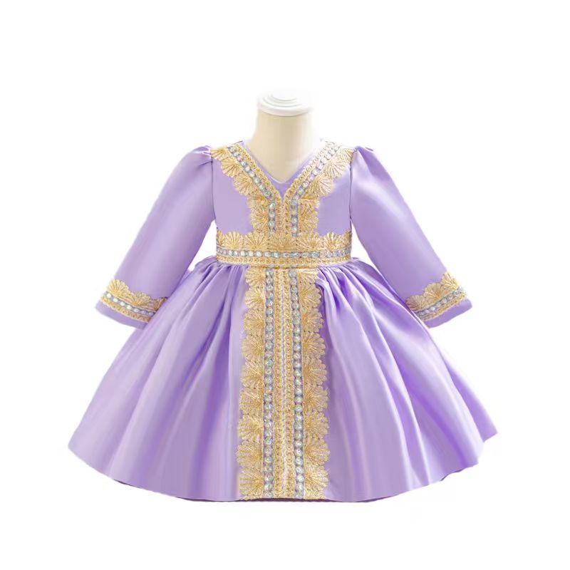 สีม่วง