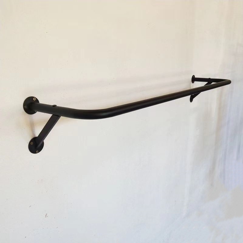 Black bracket-12m x 25m