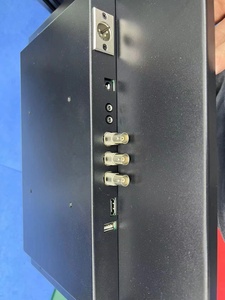 Monitor de marcha atrás de alto brillo de 17 "con 3G-SDI, HDM, VGA y entradas compuestas - Product Image 2