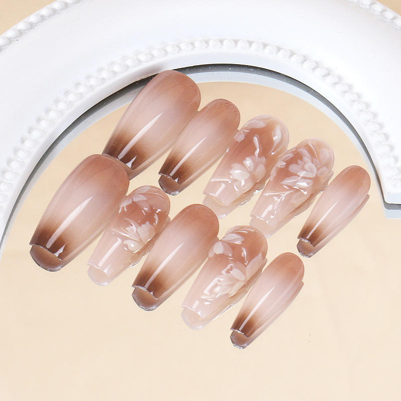 1507 clous à la main M taille 10 pièces boîte