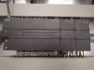 New Original 6ES7288-5AE01-0AA0 SIMATIC S7-200SMART <strong>Analog</strong> <strong>Output</strong> <strong>Module</strong> Controller RS485 Communication AE01 SB Siemens <strong>Plc</strong> - Product Image 3