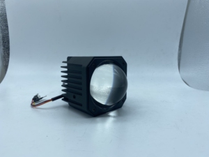 אופנוע פנס זרקור מפעל מכירת <span class=keywords><strong>LED</strong></span> מקרן HD דו מוקדי עדשת לייזר משולב באיכות גבוהה Retrofitted שדרוג