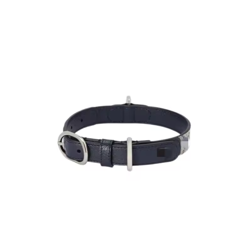 dark blue collar