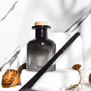 Özelleştirilmiş boş 50 ml 100ml 150ml 250ml kutu ile parfüm şişeleri lüks parfüm şişesi - Product Image 3