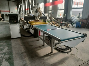 Atc CNC Holz fräsmaschine mit automatischem Be-und Entladen 1325 ATC CNC-Versch achtel ungs maschine mit automatischer Zuführung - Product Image 2