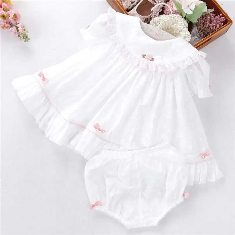 Vestidos de bebé para niñas conjuntos de ropa blanco español vintage flor volantes al por mayor niños ropa boutiques 24222