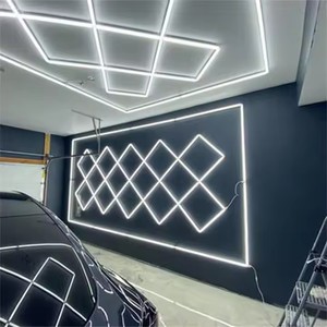Luci del negozio di abbigliamento per officina esagonale personalizzate a Led per negozio di auto e Garage a nido d'ape luci esagonali da lavoro Ceil