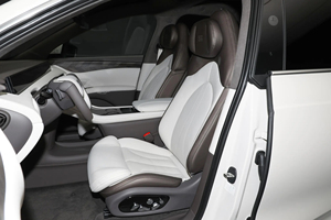 Large <strong>Number</strong> Export Brand New IM LS7 LS6 Adult EV Car New Energy Vehicles 625km Long Range Electric Car for IM LS7