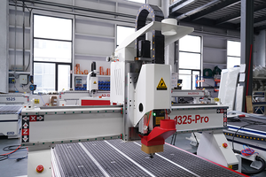 2024畅销木材数控刳刨机，带ATC 9kw HQD纺纱3D雕刻木工机床数控木材刳刨机 - Product Image 5