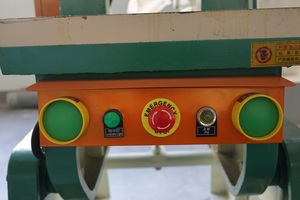 出厂价格25吨动力压力机冲床机械压力机设备 - Product Image 3