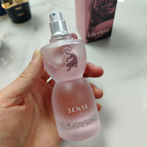 Kadın lüks arapça koku Eau De Parfum yüksek kalite krem ve sıvı formlar toptan 75ML kalıcı parfüm - Product Image 2