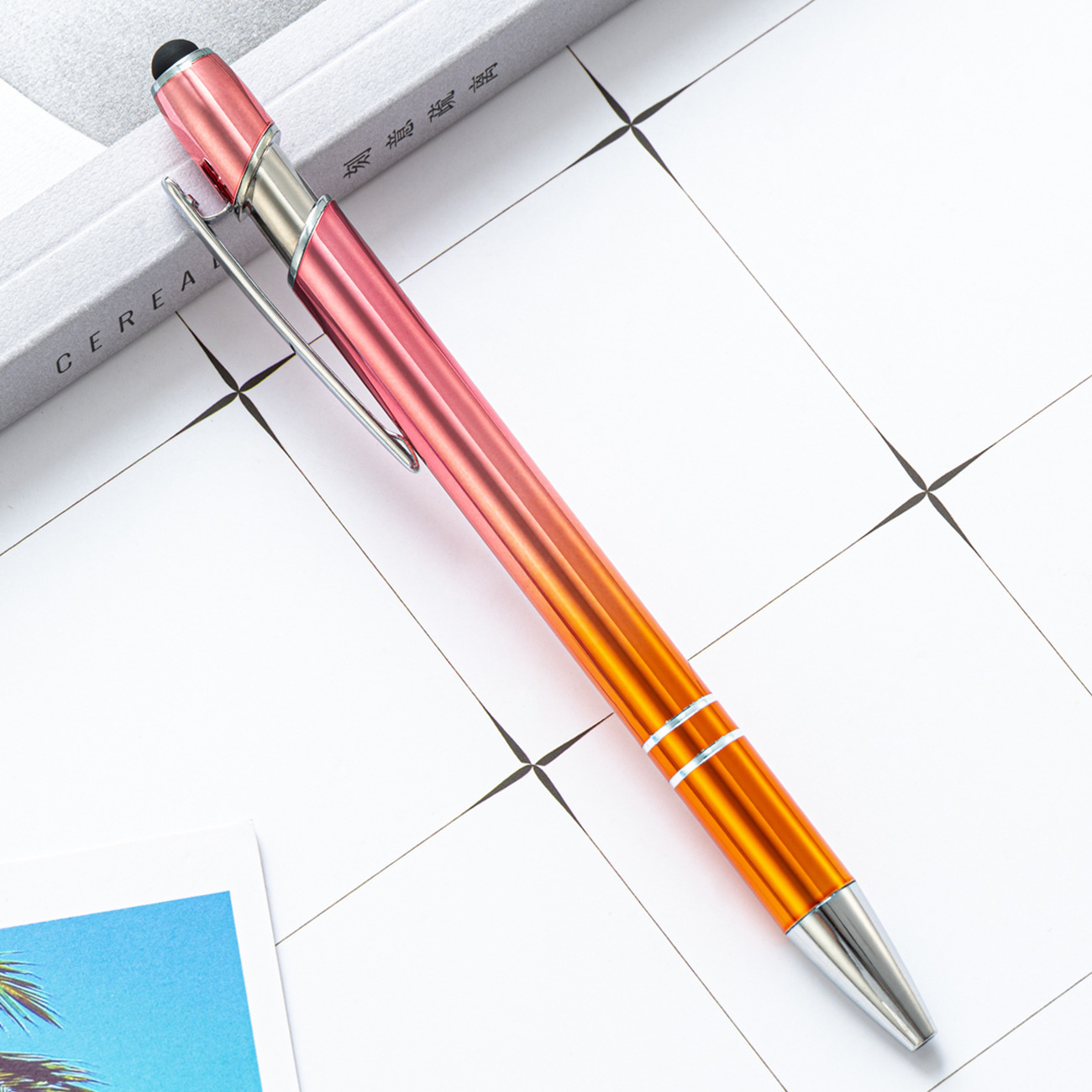 Pink orange gradually changes color