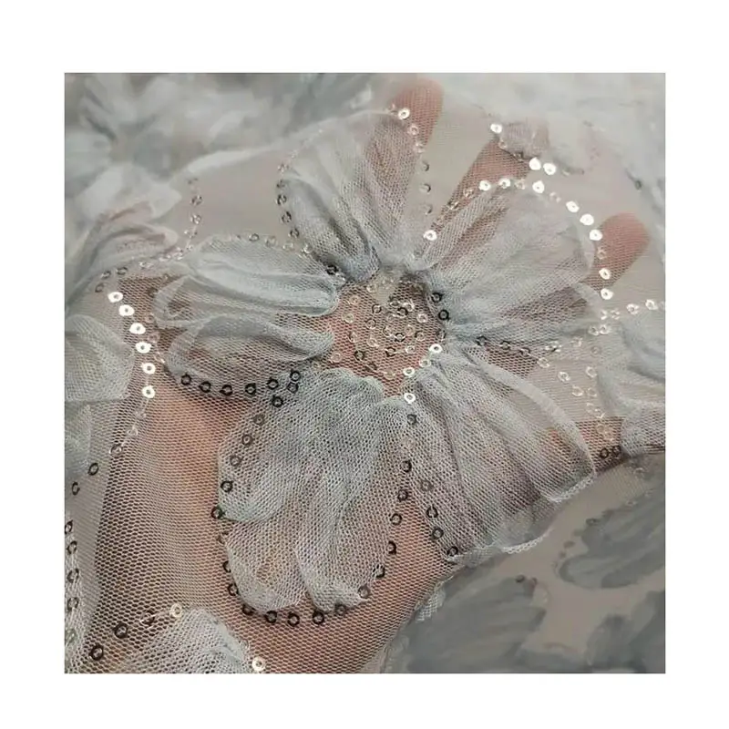 Tissu pour robe à sequins tejido plano de lentejuelas de flores bordadas de 3mm plat 3mm broderie flore
