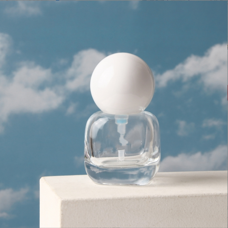 Bouteille transparente de pulvérisation