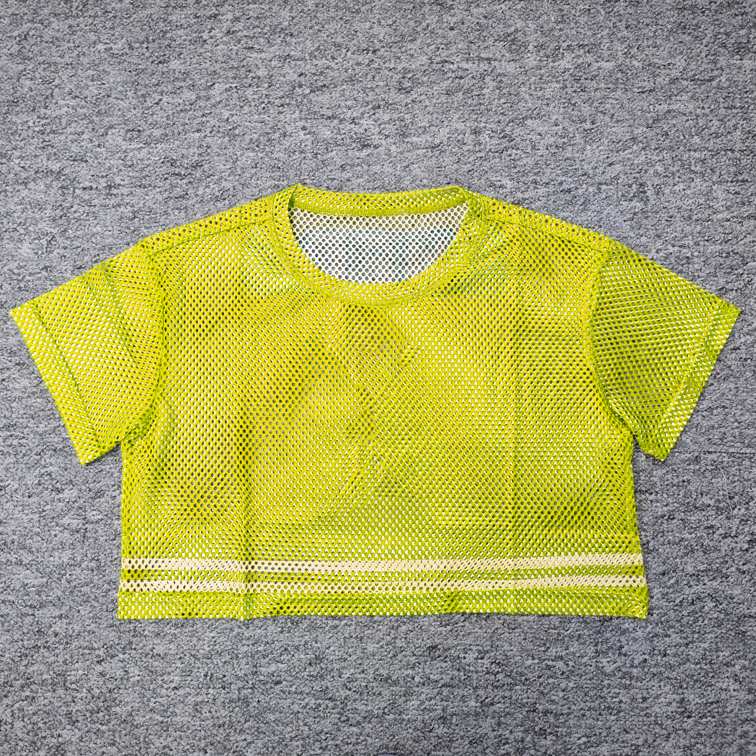 สีเหลือง