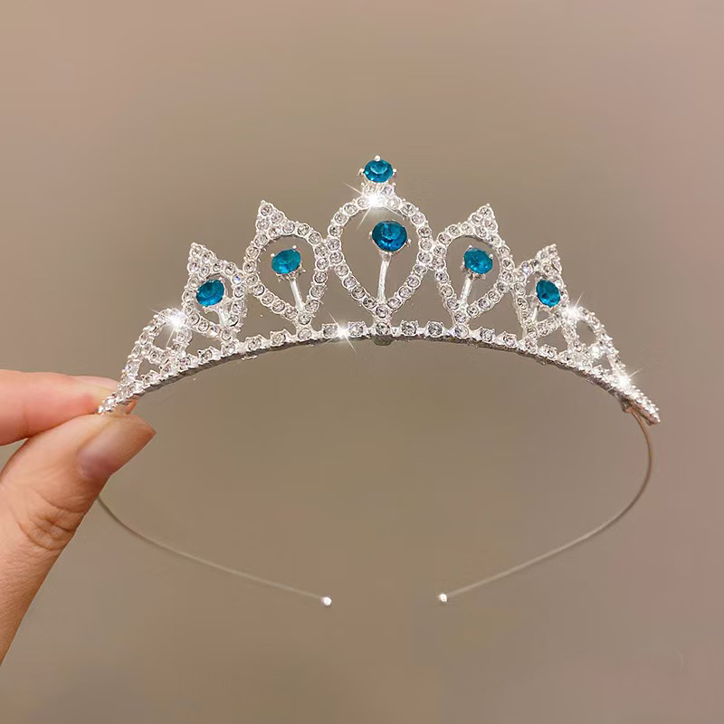 R15 crown model