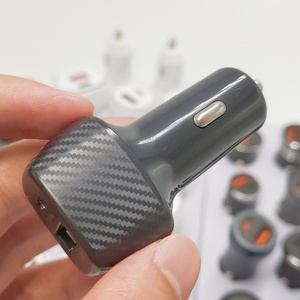 OEM Mini Dual USB Car Charger with Quick Charge 18W <strong>Power</strong> Delivery 30W 40W <strong>Output</strong> 5V 2A <strong>Input</strong> Fast Mobile Phone USB <strong>Adapter</strong>