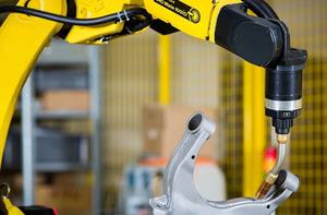 Автономный сварочный робот FANUC ARC Mate 100iD сварочный робот со сварочной горелкой и Megment сварочный аппарат - Product Image 6