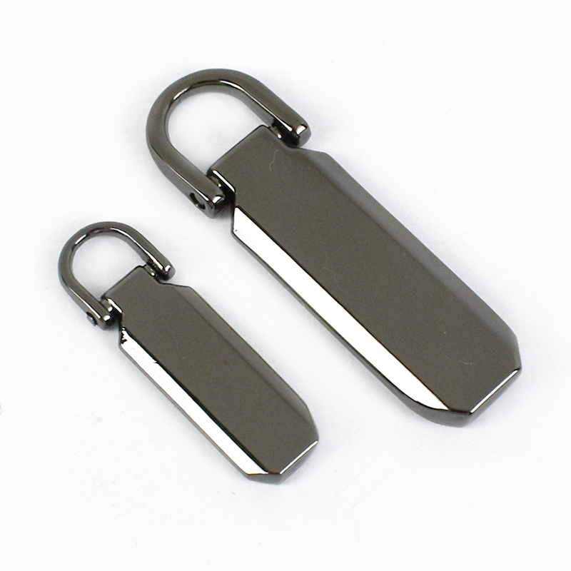 5 # Pistolet Noir