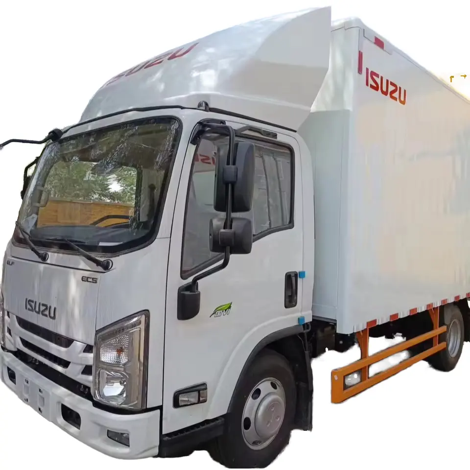 Foton 4X2 150-250hp Isuzu elf EC5ボックスバントラックと2024用カーゴトラック