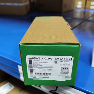 Nuovo e originale Osmart-K Mini interruttore OSMC32N3C32KG 32A 3P Stock in magazzino PLC Controller di programmazione - Product Image 1