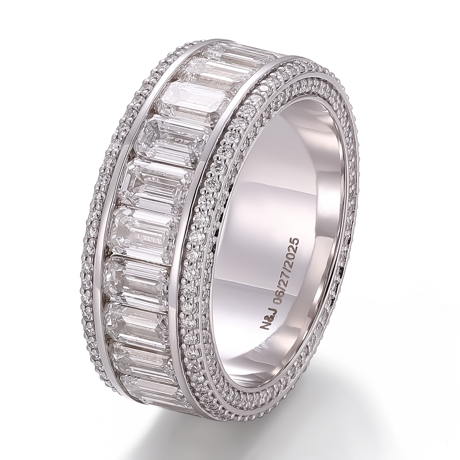 Bague moissanite en or massif 10 carats
