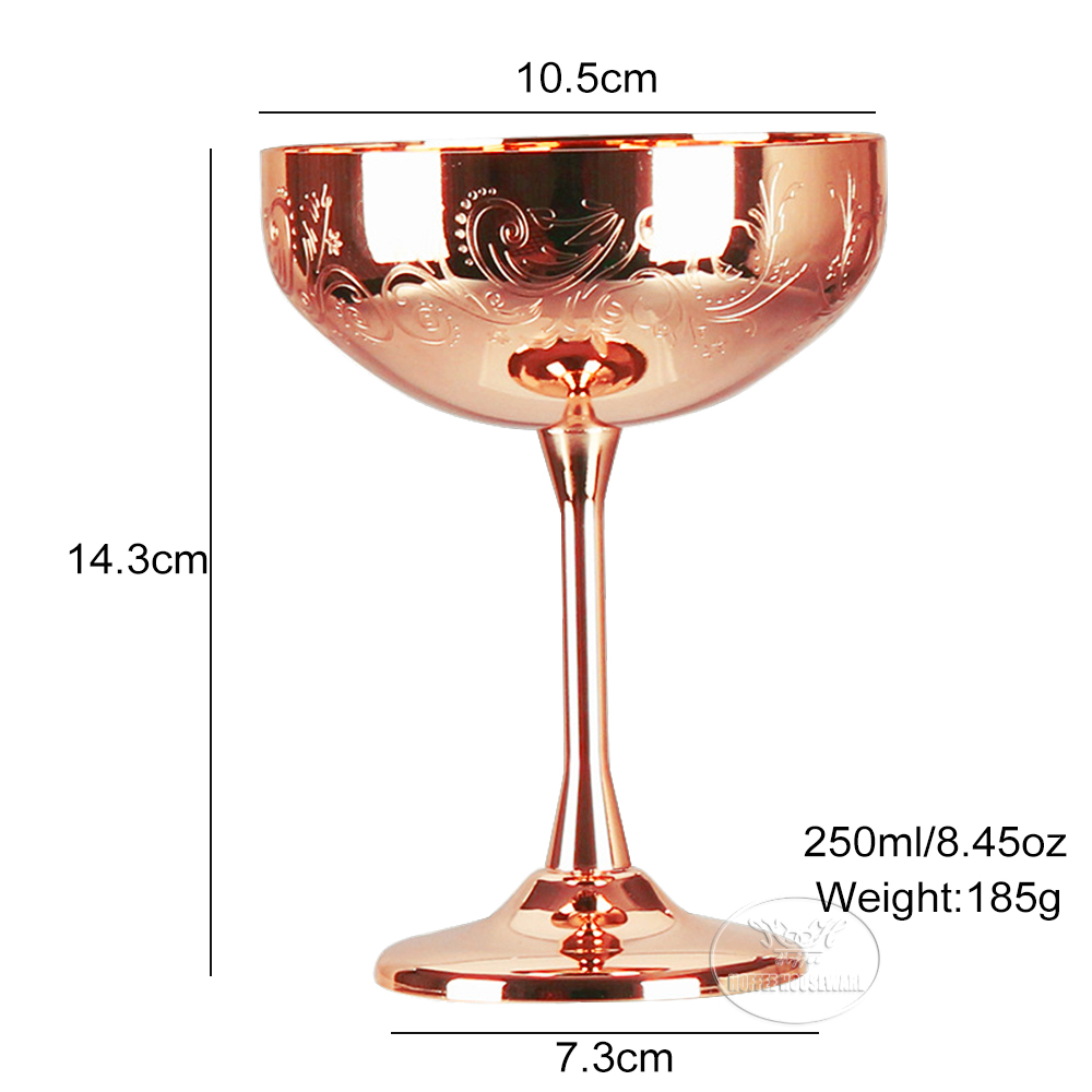 Fleur gravée en or rose