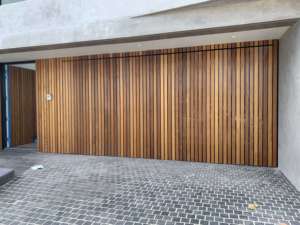 Úc Ốp nhôm dọc đá đen vô hình lưới tản nhiệt bên ngoài girds cửa nhà để xe - Product Image 4