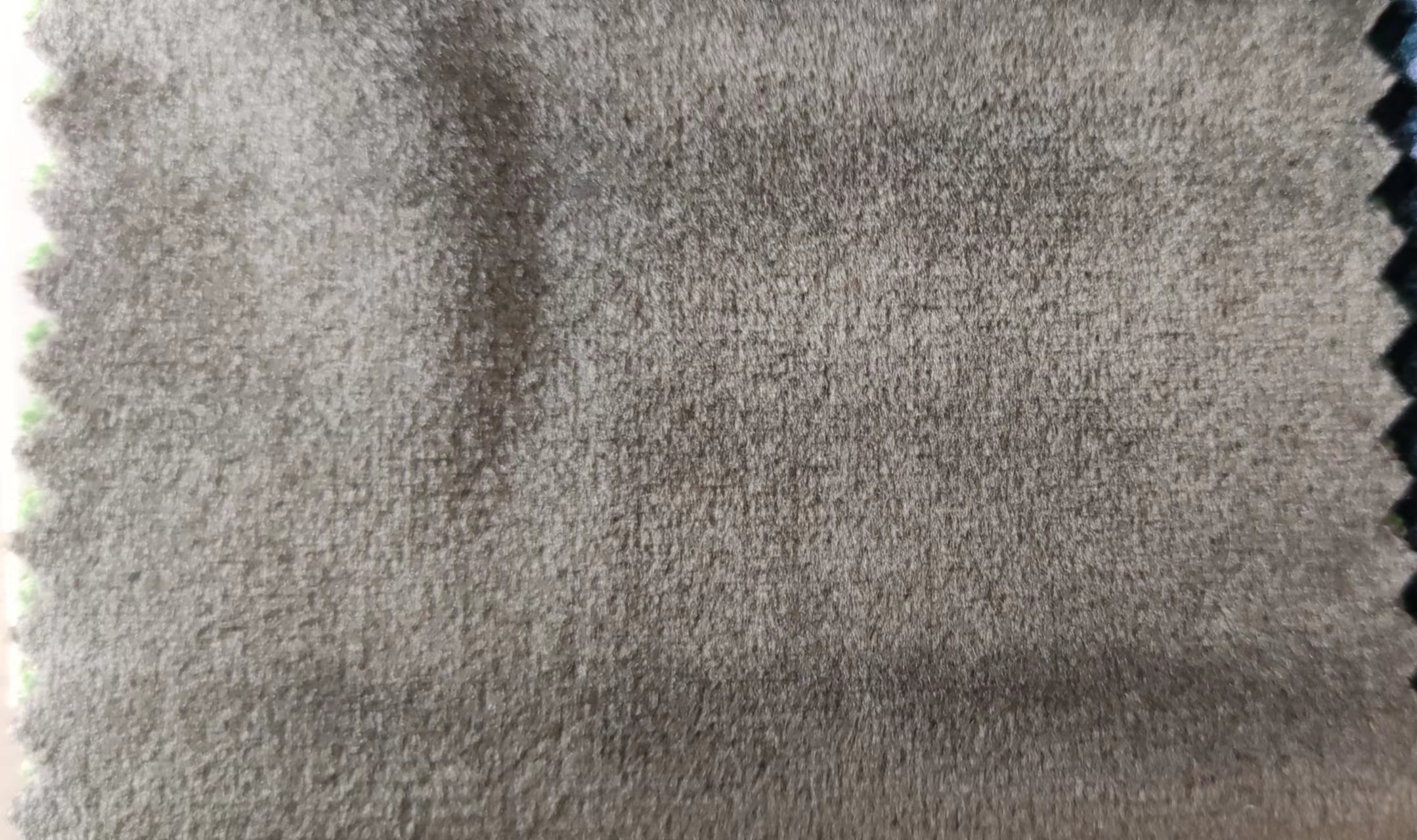 Gris