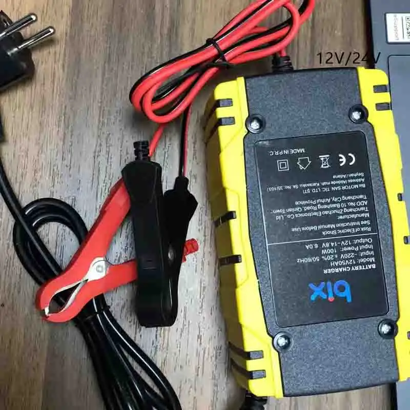 Pulse Repair Lead acid Battery Charger 12V 2-6A automatic switchover motorcycle car battery charger temperature control